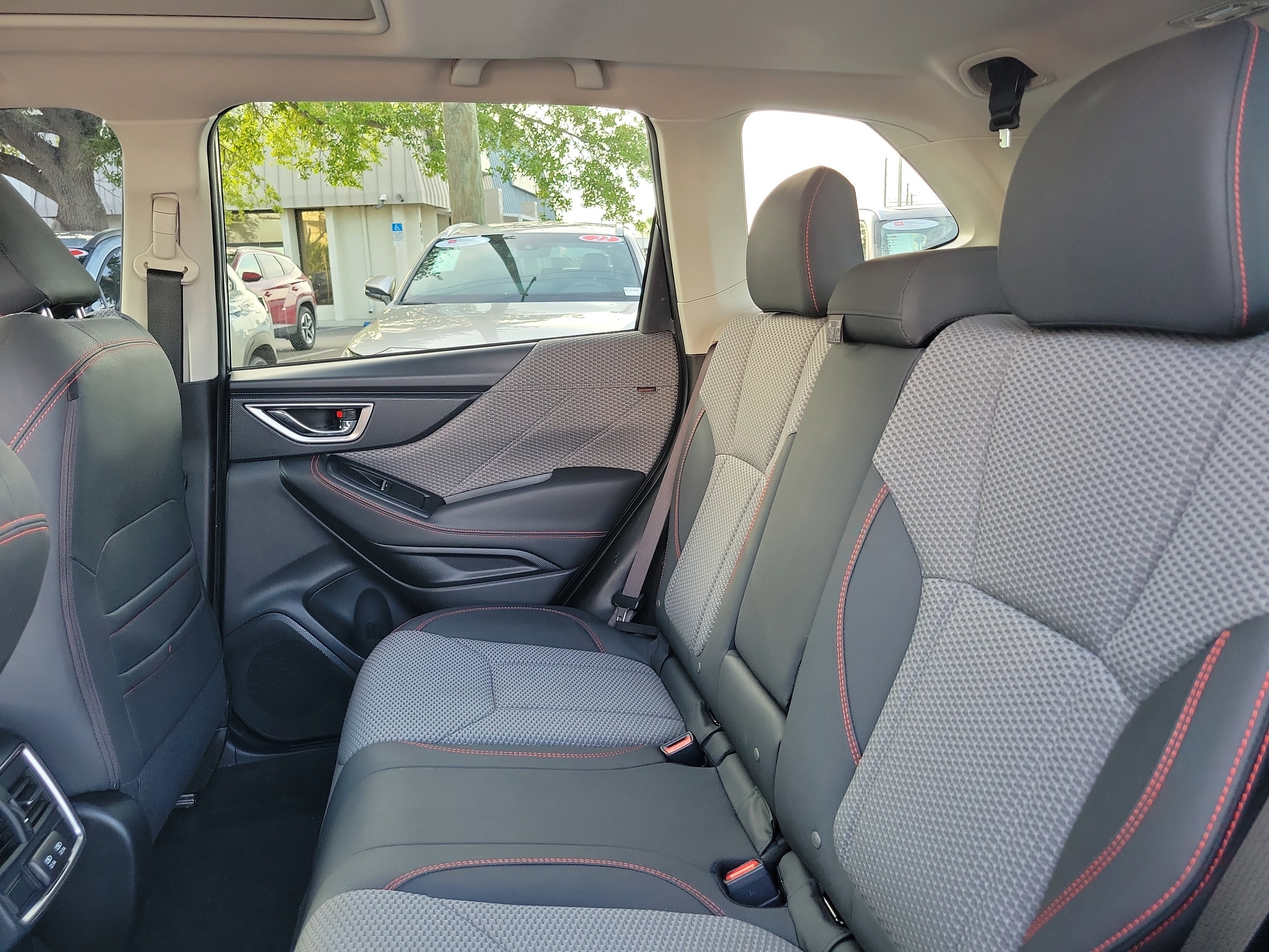 Used 2019 Subaru Forester Sport w/ Popular Package #2 AWD/4WD image 11