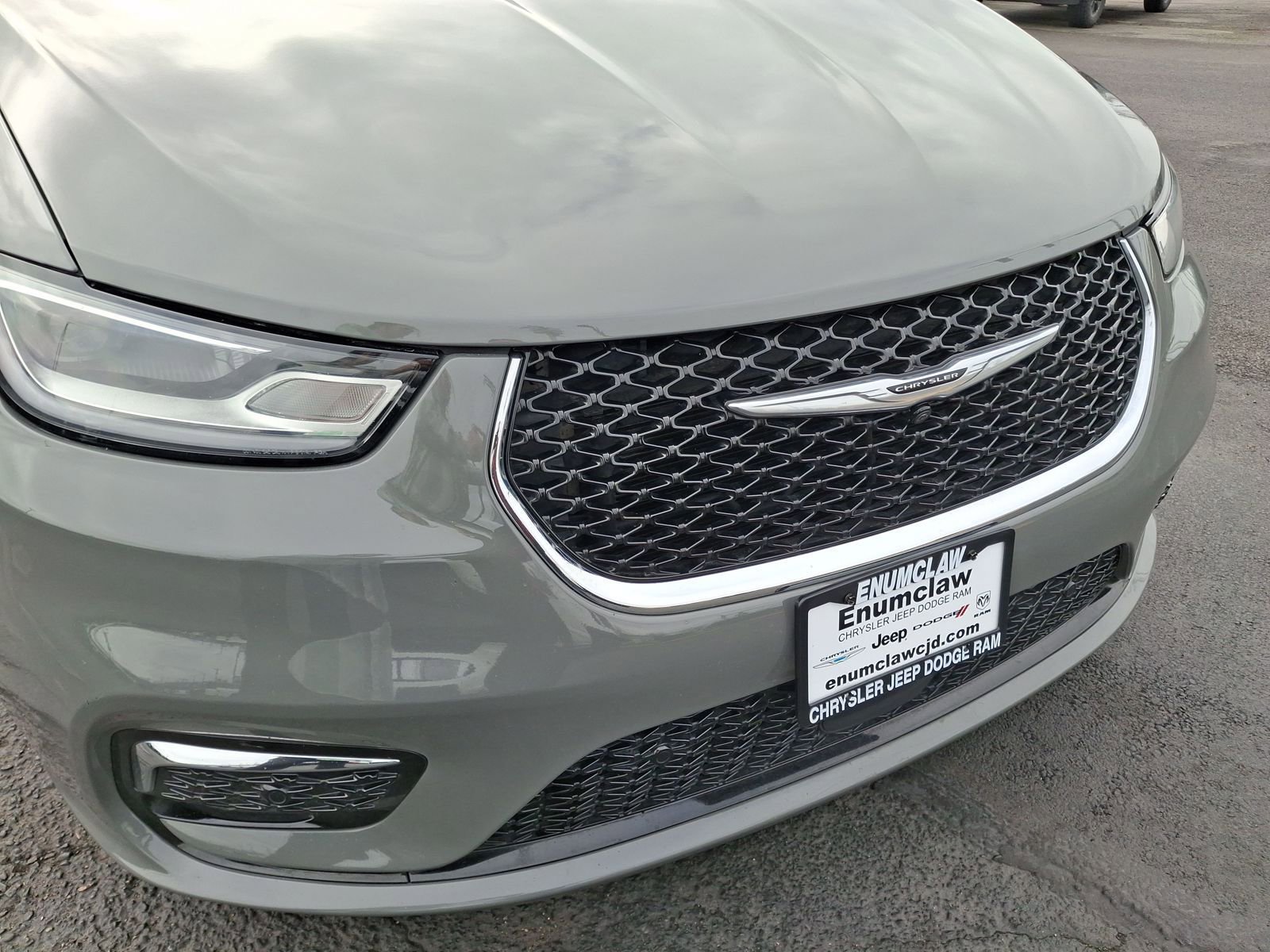 Certified 2022 Chrysler Pacifica Limited image 29