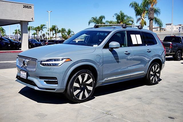 Used 2023 Volvo XC90 T8 Ultimate w/ Protection Package Premier AWD/4WD image 9