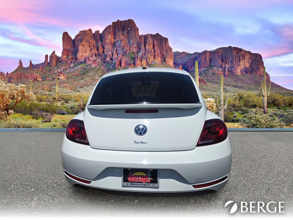 Used 2018 Volkswagen Beetle 2.0T S FWD image 6