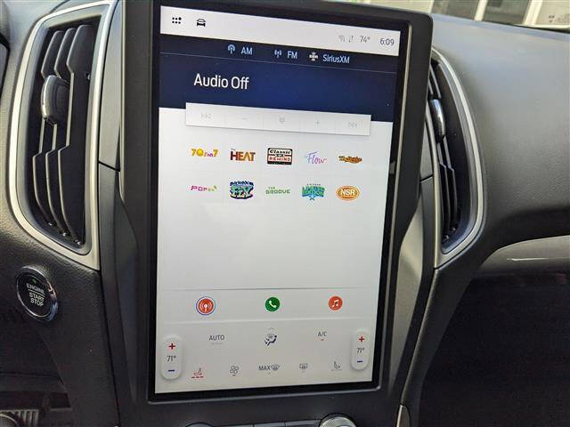 Used 2024 Ford Edge SEL image 20