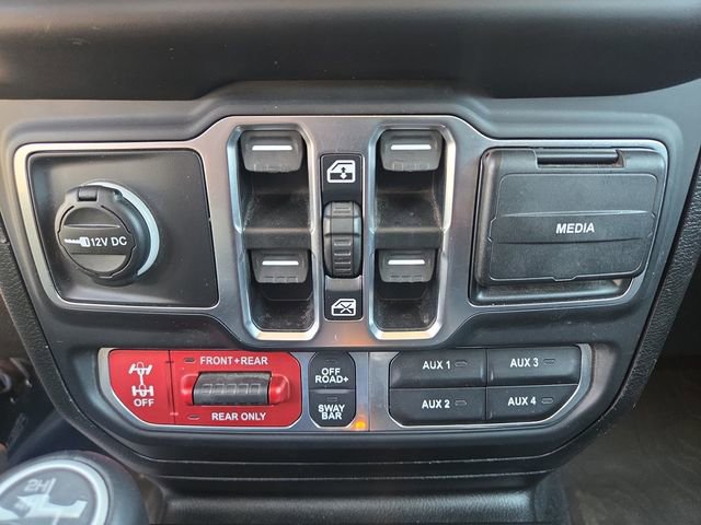 Used 2020 Jeep Gladiator Rubicon AWD/4WD image 25