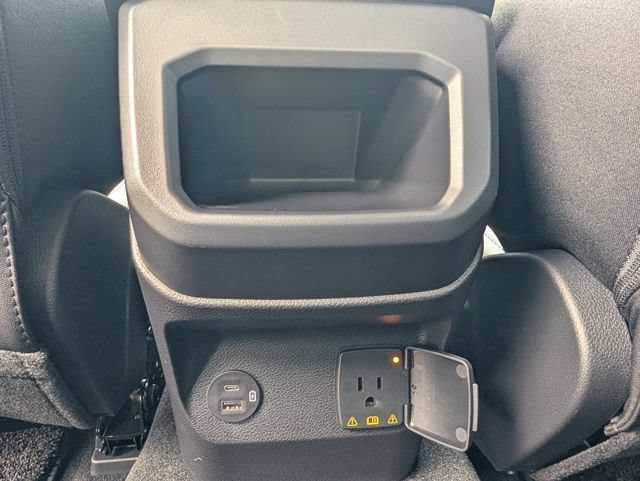 Used 2025 Ford Ranger Lariat w/ Black Appearance Package AWD/4WD image 20