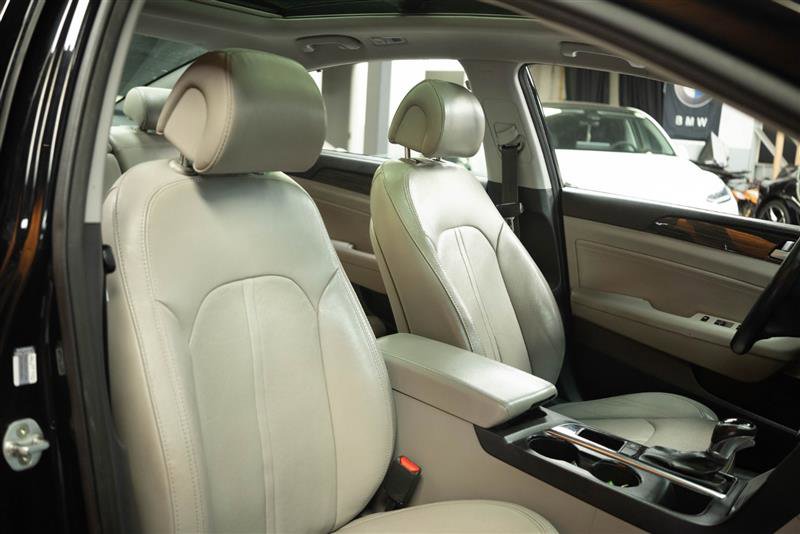 Used 2015 Hyundai Sonata Limited w/ Option Group 05 image 15