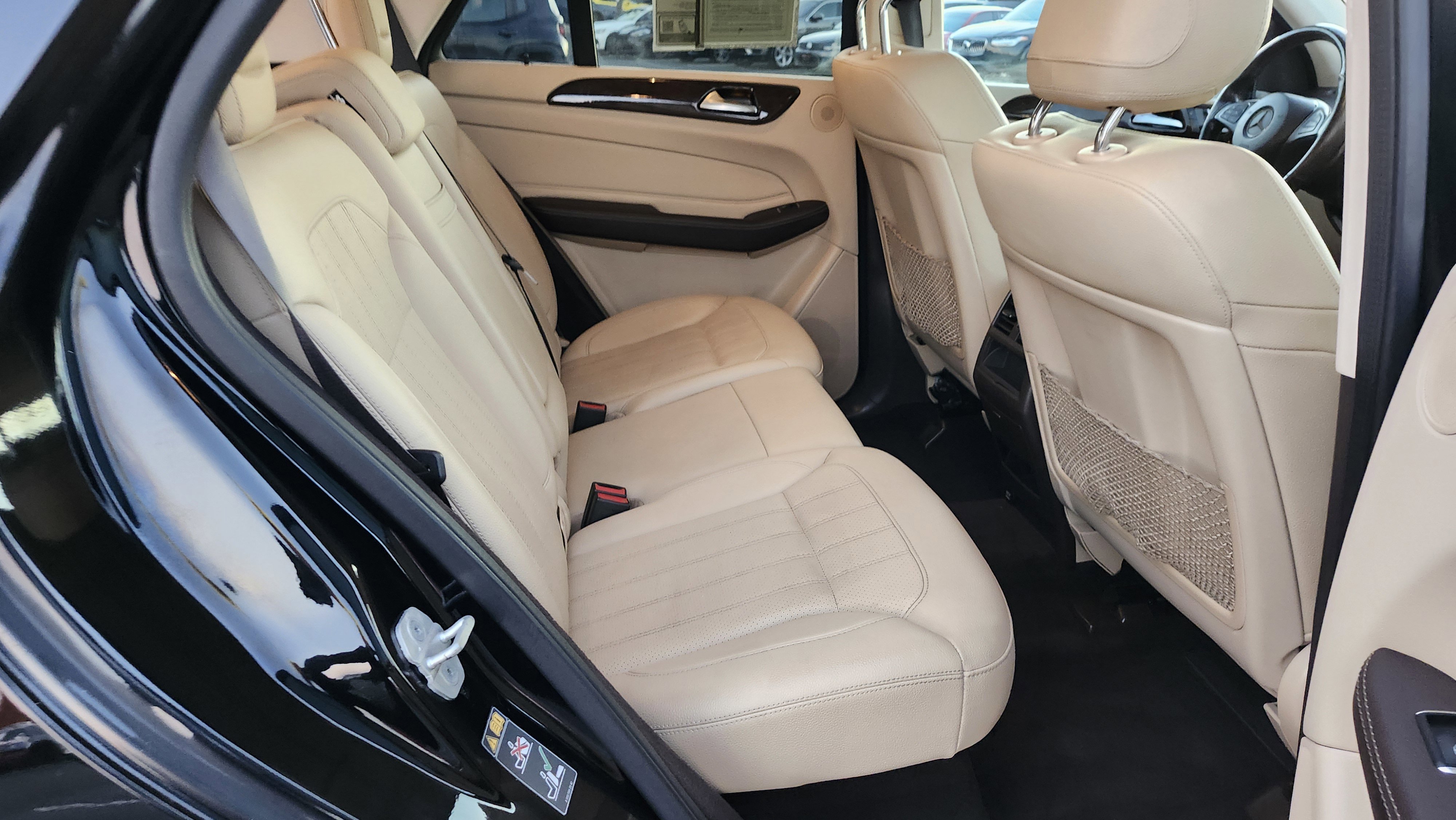 Used 2016 Mercedes-Benz GLE 350 4MATIC w/ Premium Package image 14