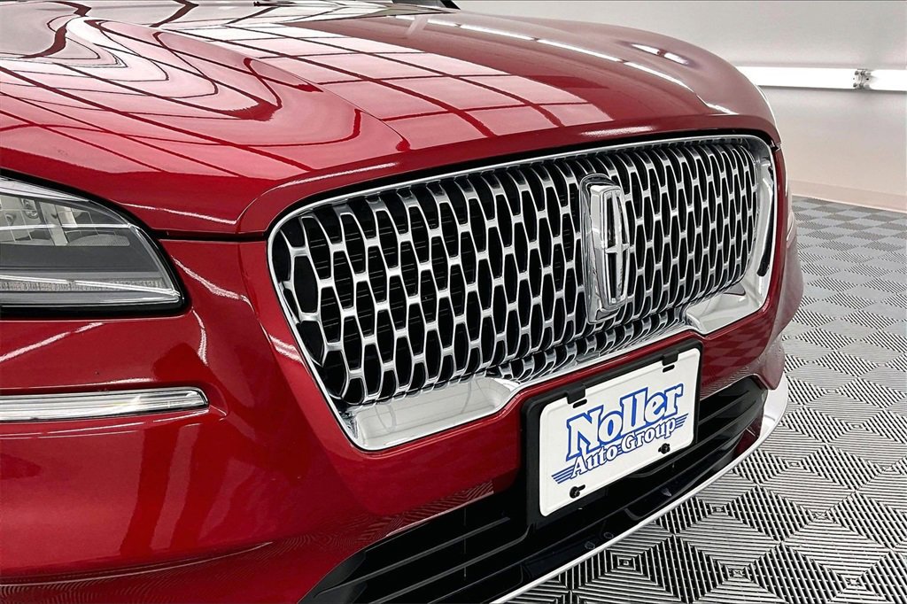 Used 2022 Lincoln Corsair FWD w/ Premium Package image 28