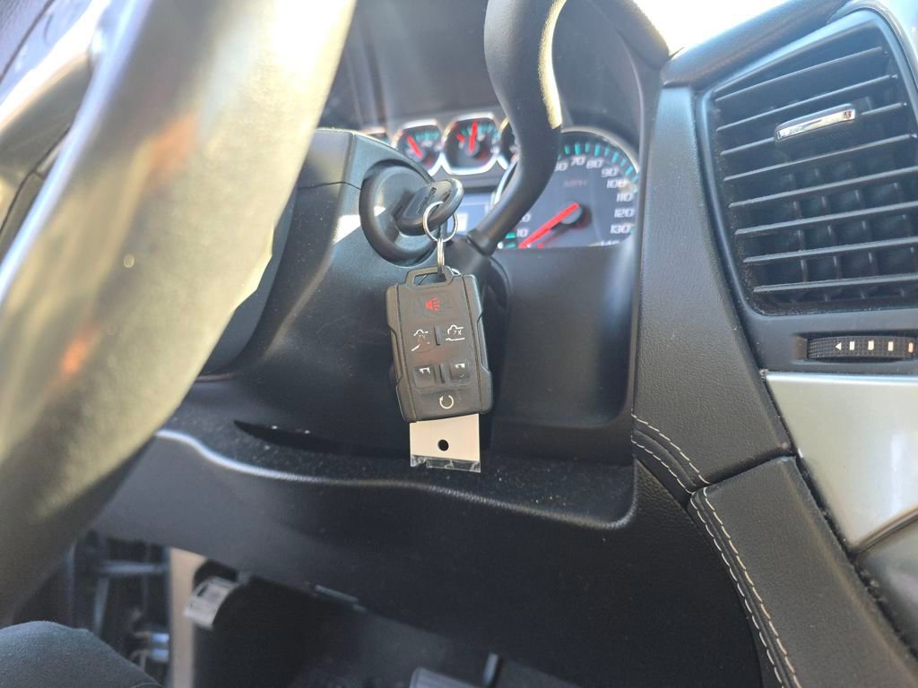 Used 2020 Chevrolet Tahoe LT image 24