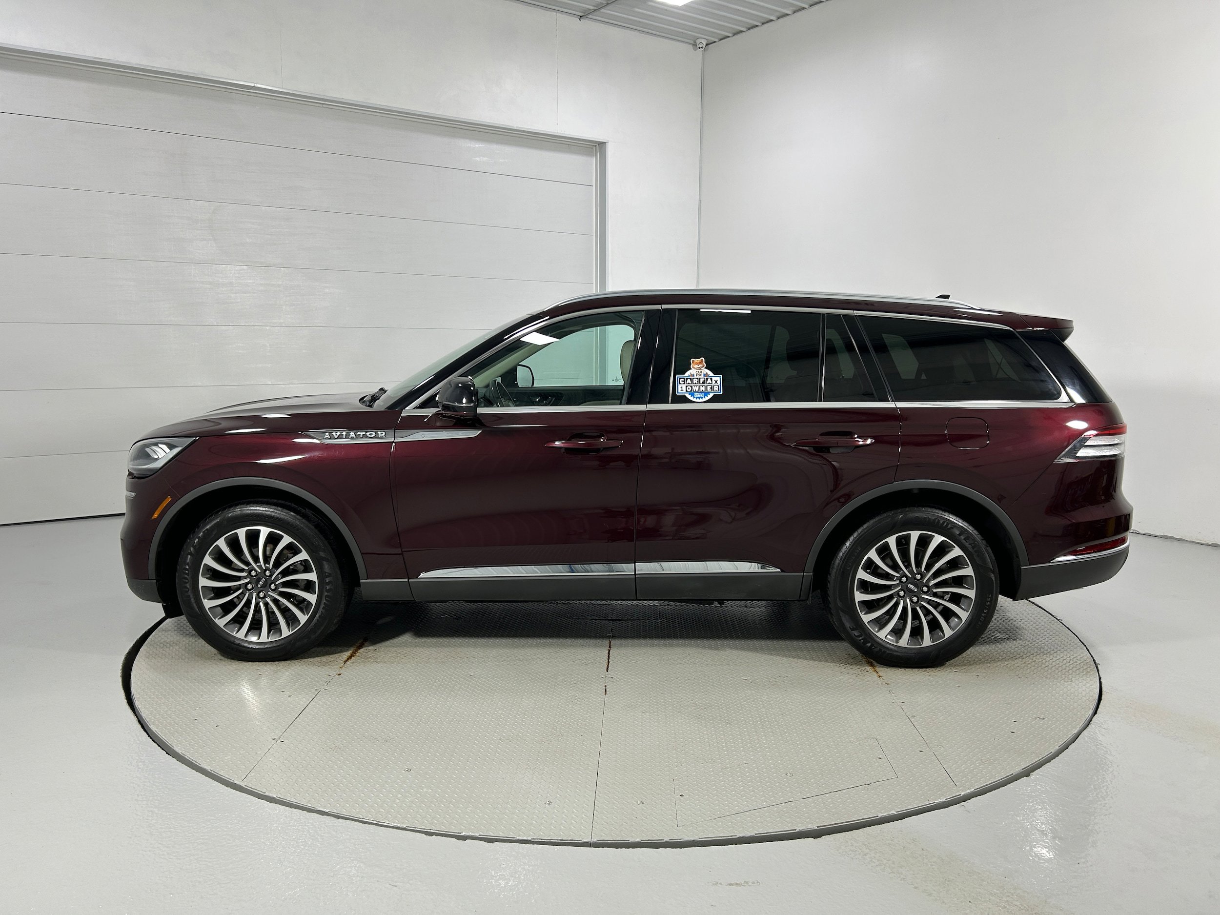 Used 2022 Lincoln Aviator Reserve w/ Elements Package Plus AWD/4WD image 20