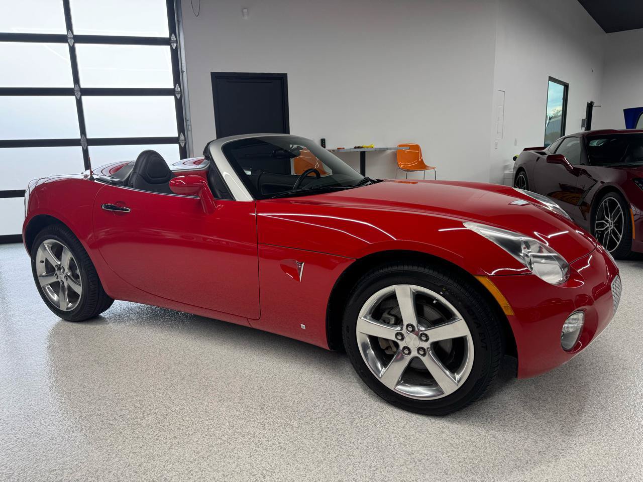 Used 2007 Pontiac Solstice Convertible w/ Premium Package RWD image 18