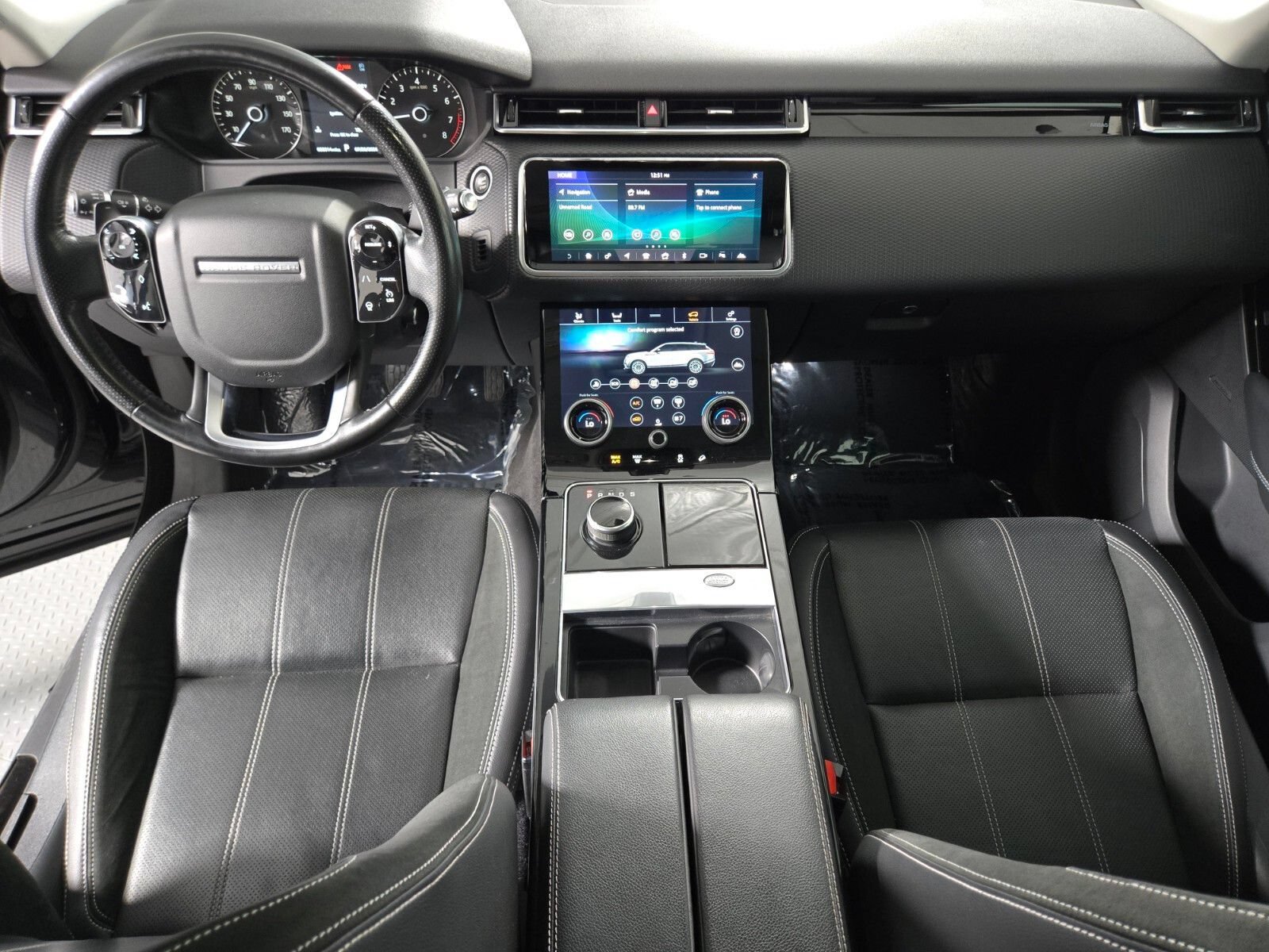 Used 2019 Land Rover Range Rover Velar S AWD/4WD image 5