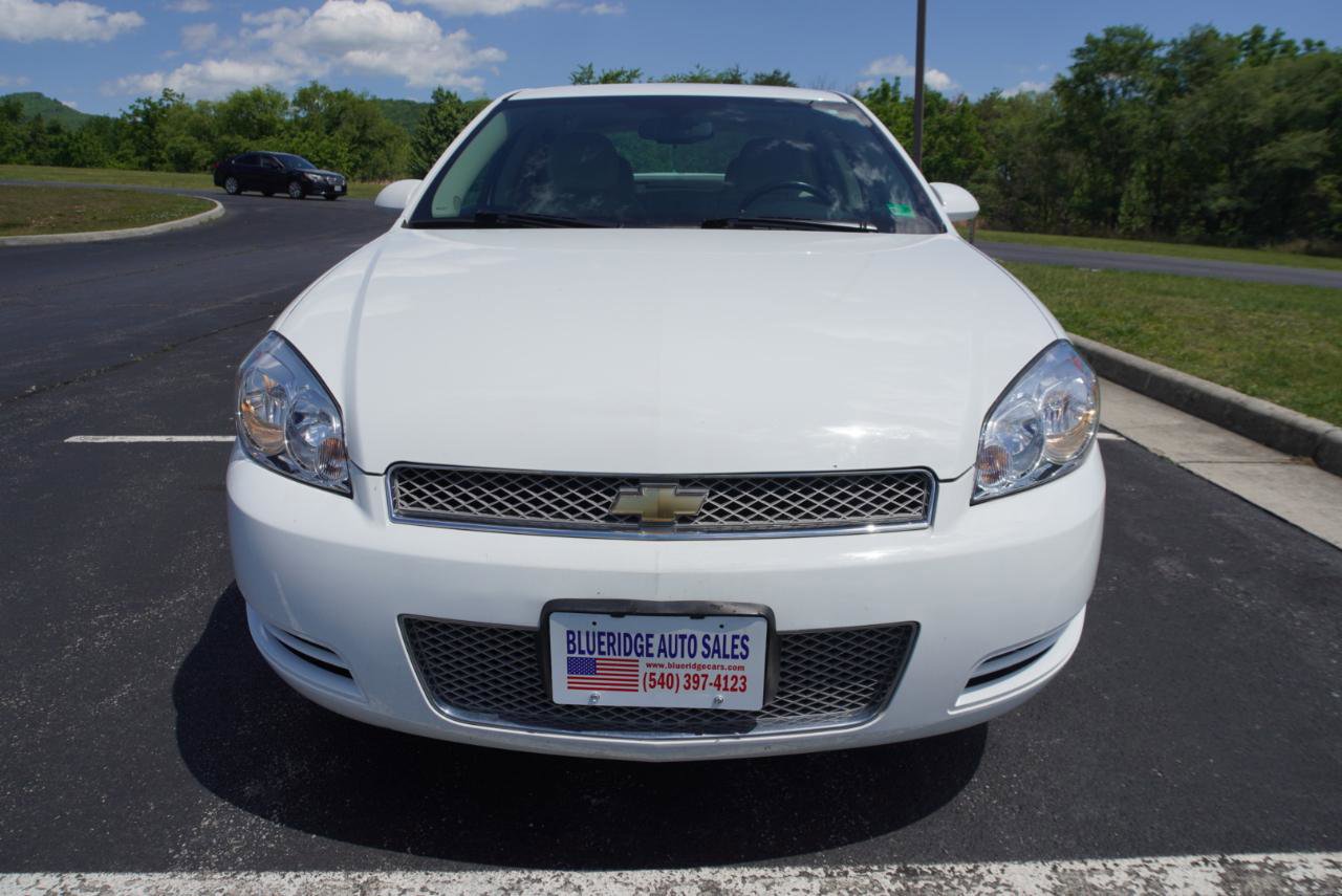 Used 2013 Chevrolet Impala LT FWD image 2