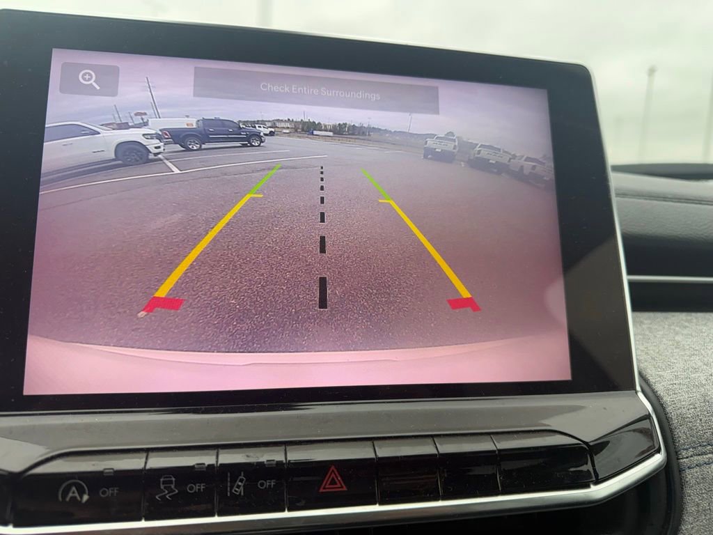 Used 2022 Jeep Compass Latitude image 20