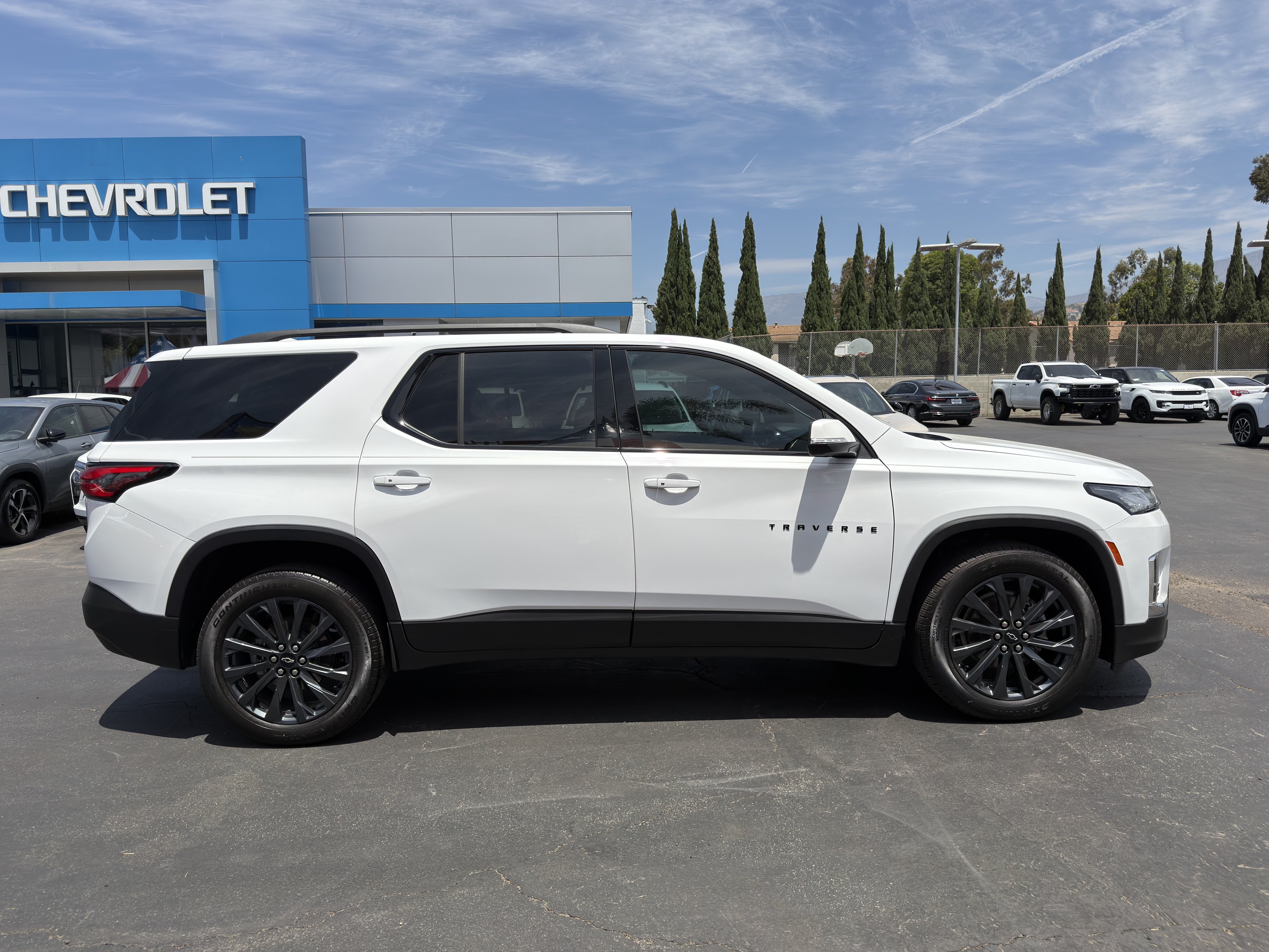Used 2023 Chevrolet Traverse RS AWD/4WD image 9