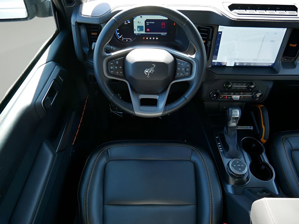 Used 2024 Ford Bronco Badlands image 13