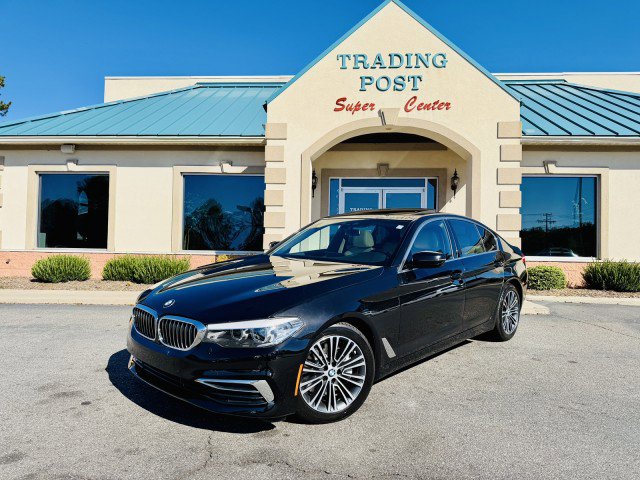 Used 2019 BMW 540i image 2