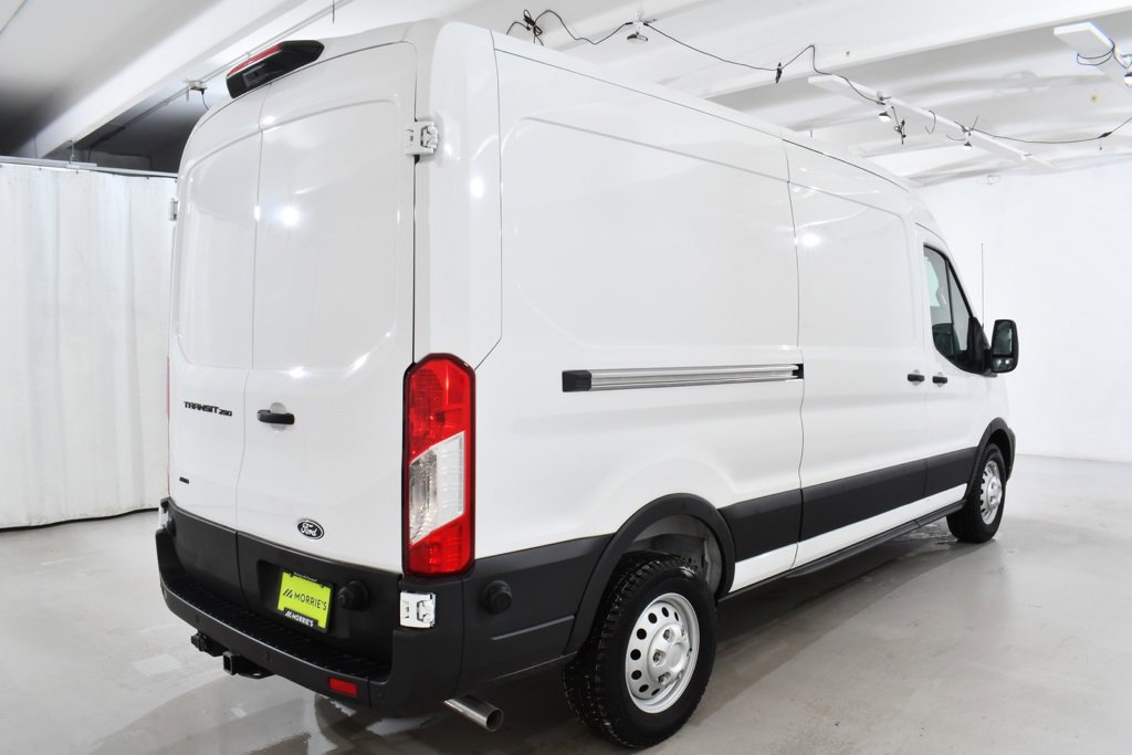 New 2026 Ford Transit 150 148 Medium Roof w/ Load Area Protection Package image 11