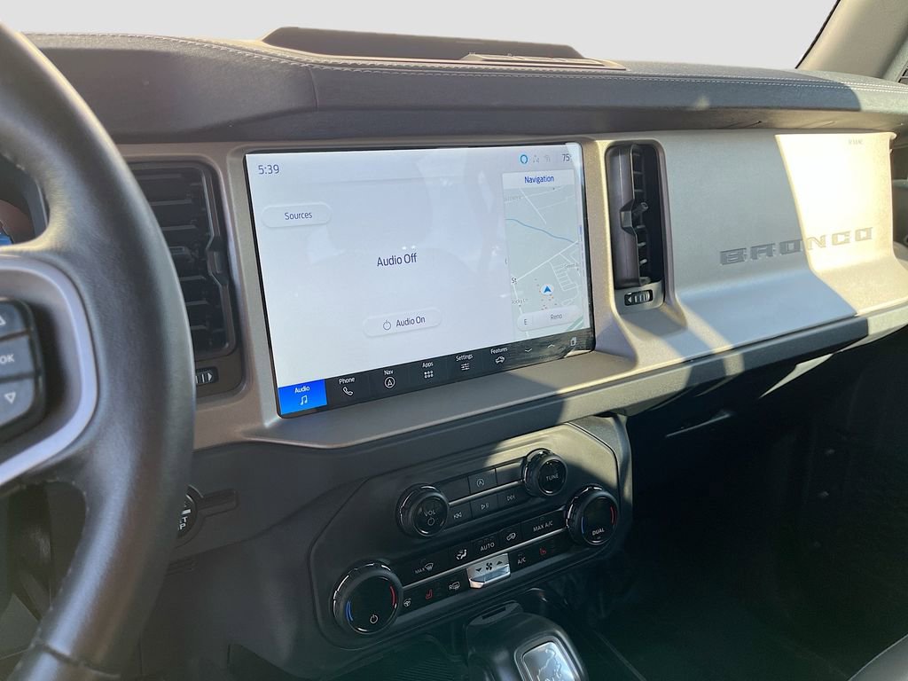 Used 2025 Ford Bronco Outer Banks image 15