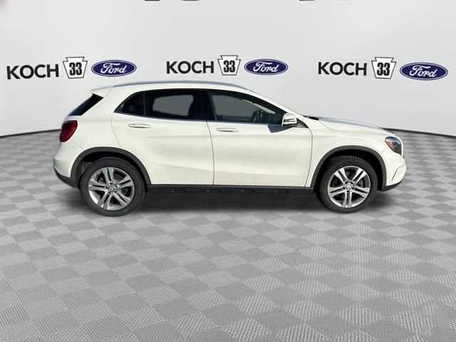 Used 2017 Mercedes-Benz GLA 250 4MATIC image 9