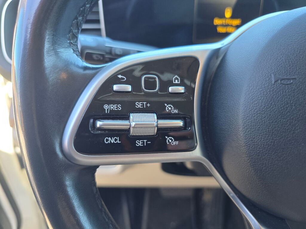 Used 2022 Mercedes-Benz GLE 350 4MATIC image 24