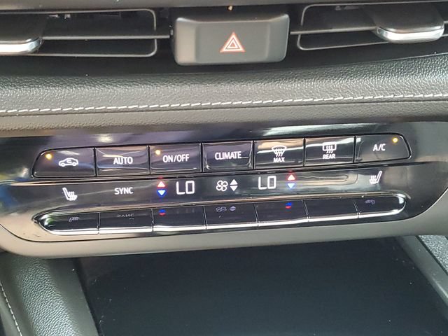 Used 2023 Buick Envision Essence FWD image 20