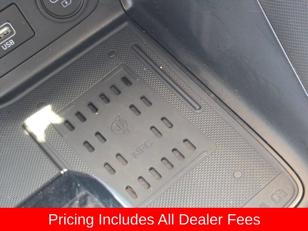 Used 2023 Hyundai Sonata Limited w/ Cargo Package FWD image 21