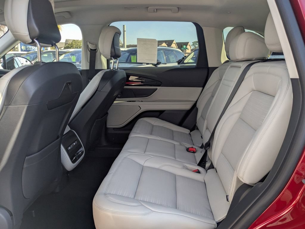 New 2026 Lincoln Nautilus Reserve w/ Jet Appearance Package AWD/4WD image 14