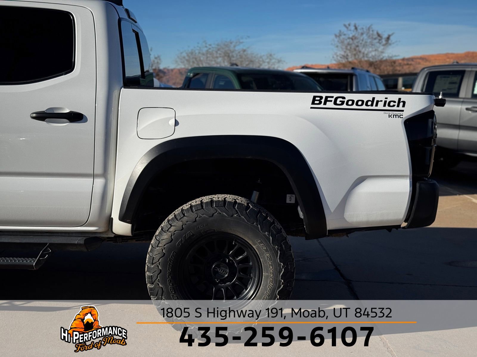 Used 2023 Toyota Tacoma TRD Off-Road image 10