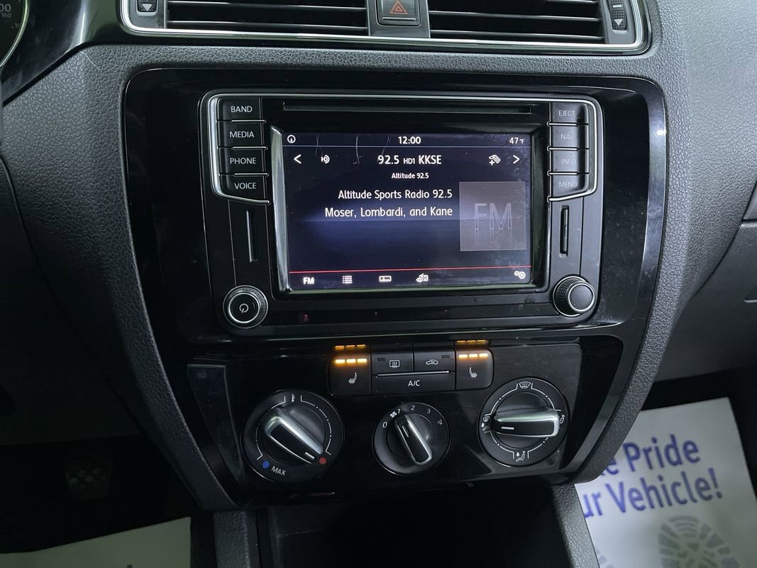 Used 2016 Volkswagen Jetta Sport image 21