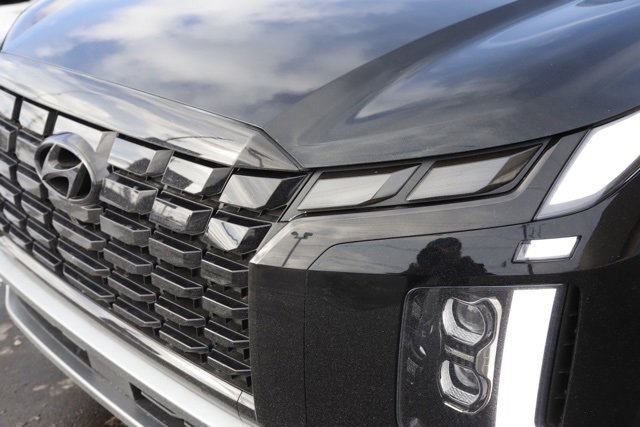 Certified 2025 Hyundai Palisade Limited image 11