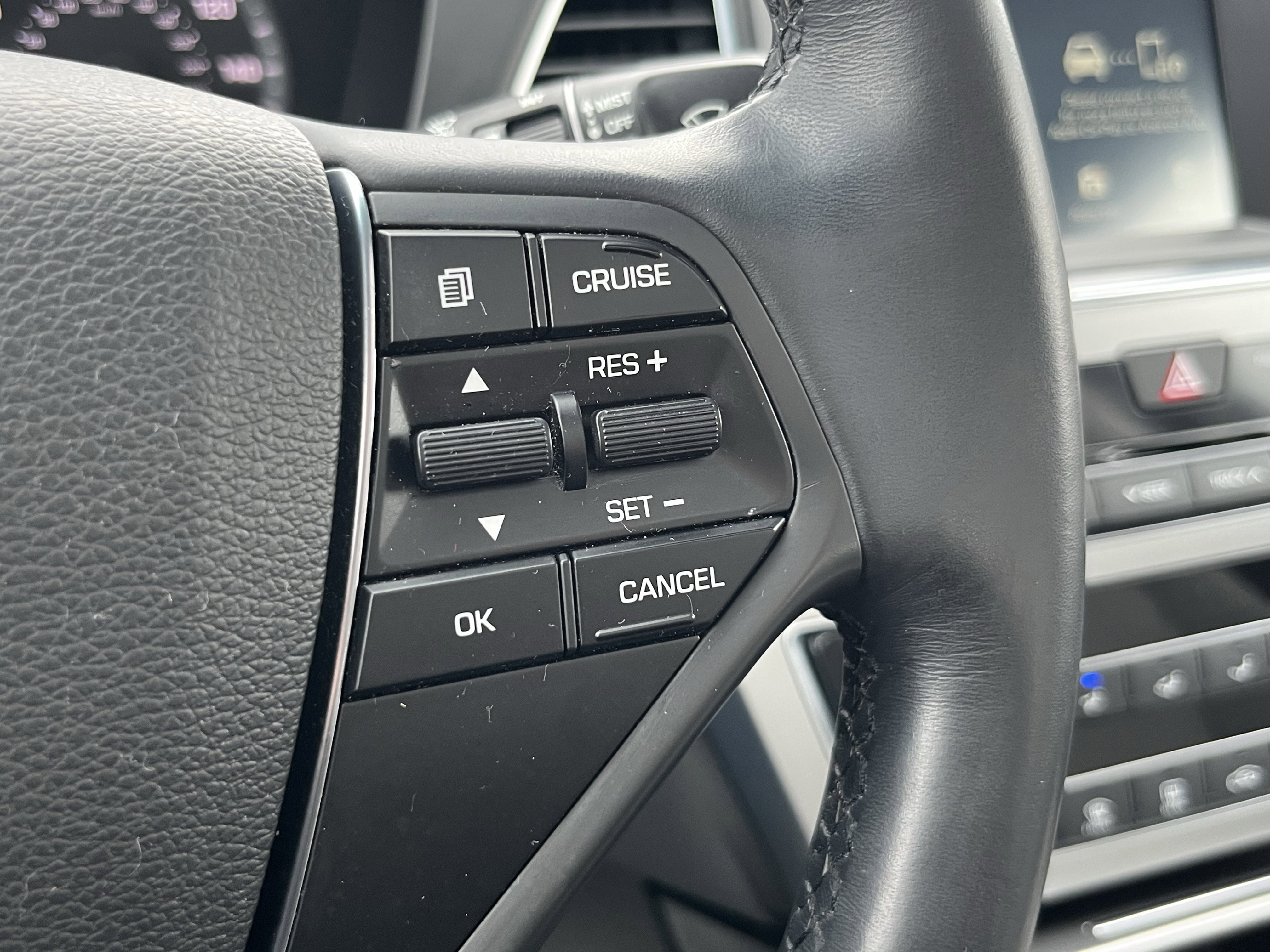 Used 2017 Hyundai Sonata Sport w/ Value Edition Package 02 image 21