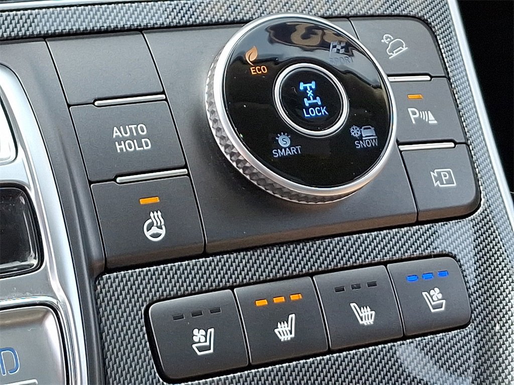 Used 2022 Hyundai Santa Fe Limited image 26