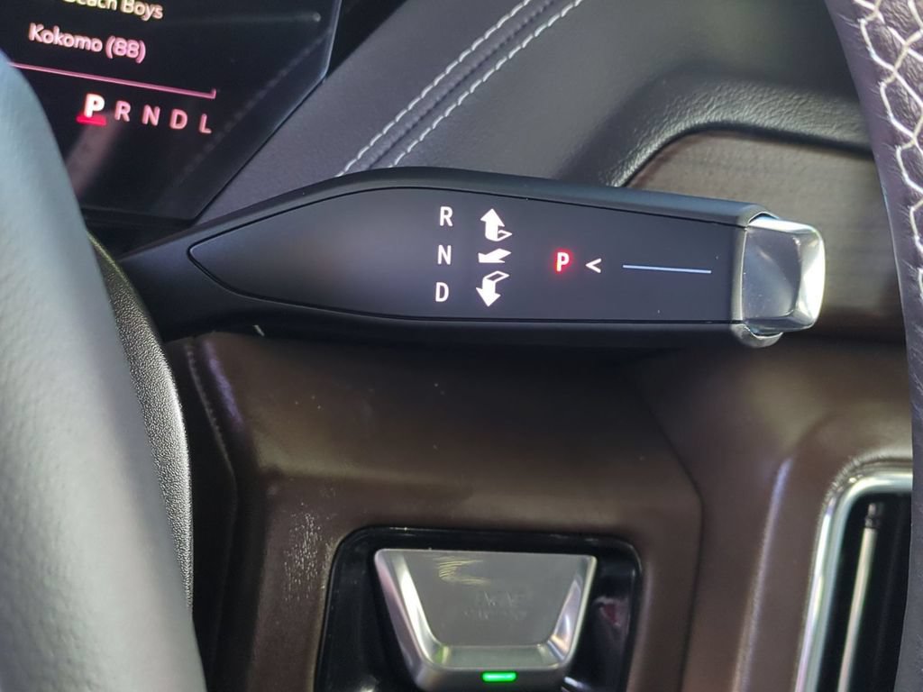 Used 2025 GMC Yukon XL Denali Ultimate AWD/4WD image 20