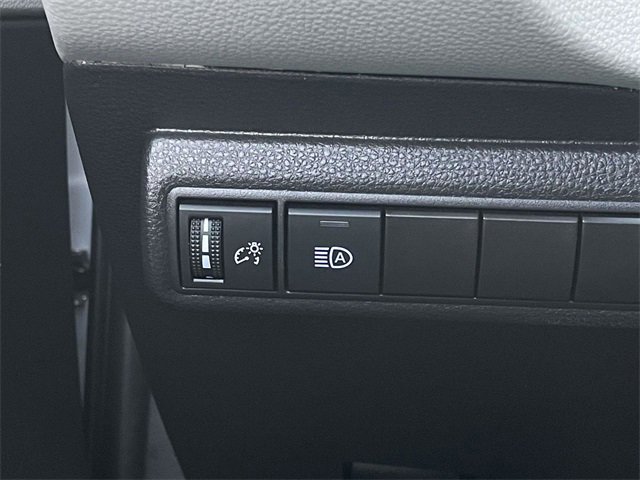 Used 2022 Toyota Corolla LE w/ LE Convenience Package image 31