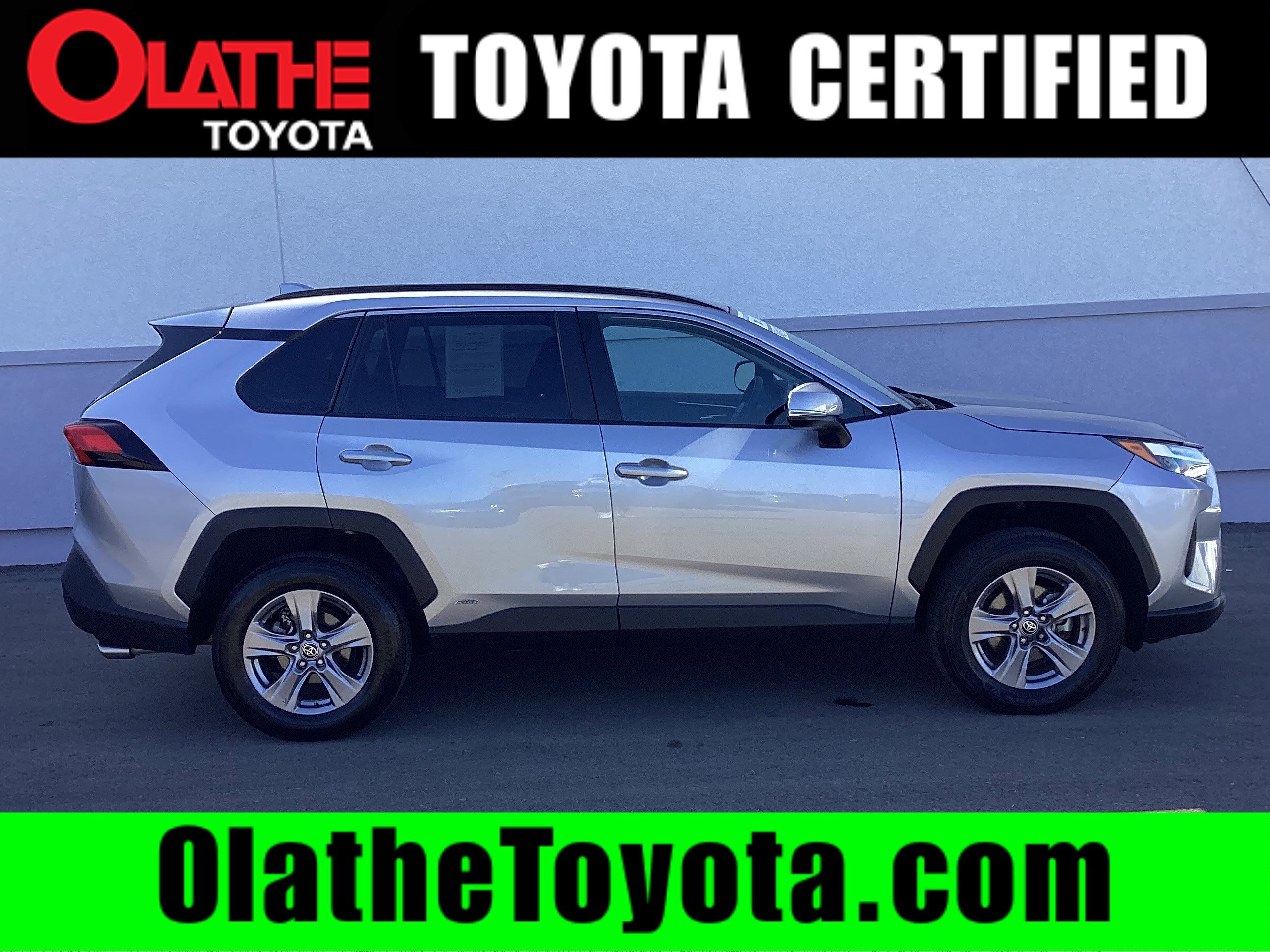 Certified 2025 Toyota RAV4 XLE image 1