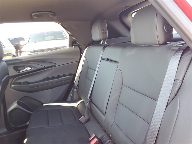 Used 2025 Chevrolet TrailBlazer RS w/ Convenience Package image 9