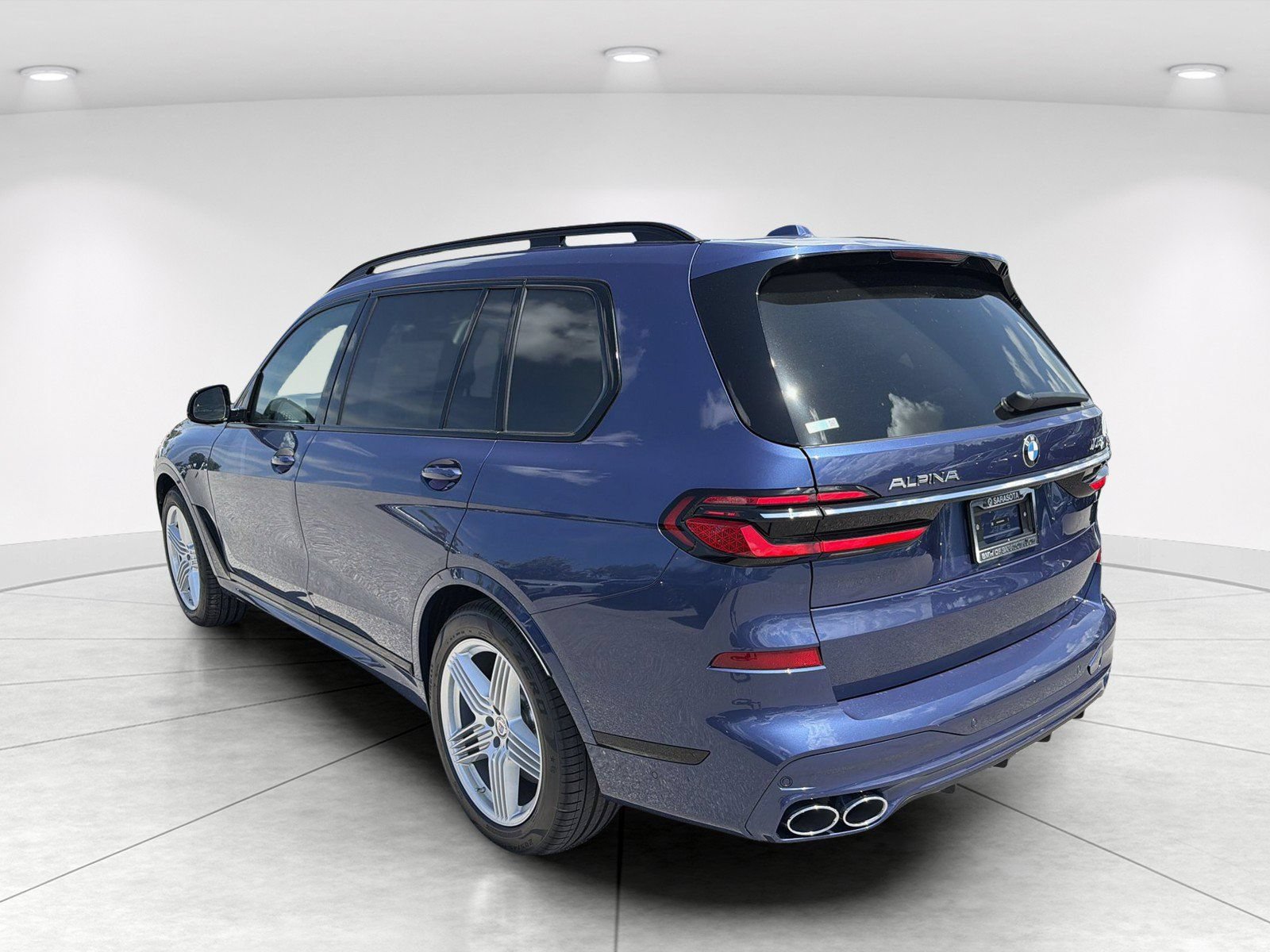 New 2026 BMW ALPINA XB7 AWD/4WD image 6