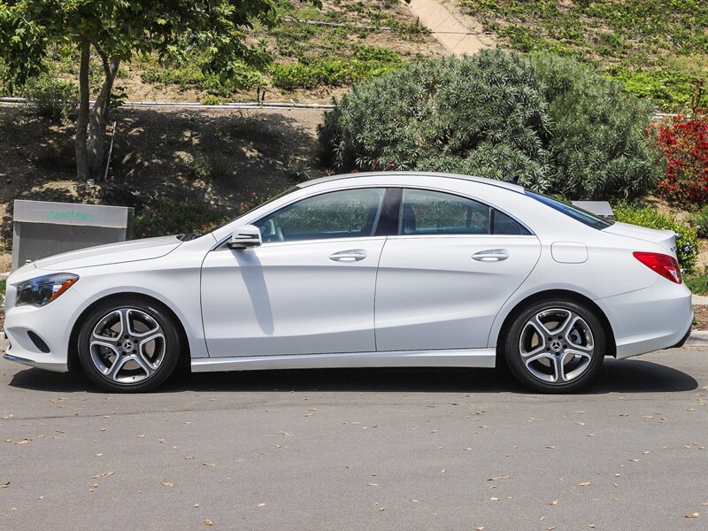 Used 2019 Mercedes-Benz CLA 250 image 3