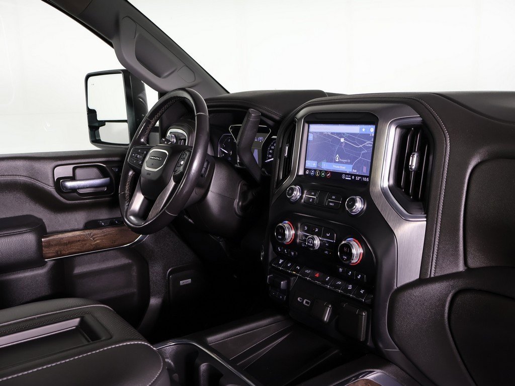 Used 2022 GMC Sierra 2500 Denali w/ Denali Black Diamond Edition image 26