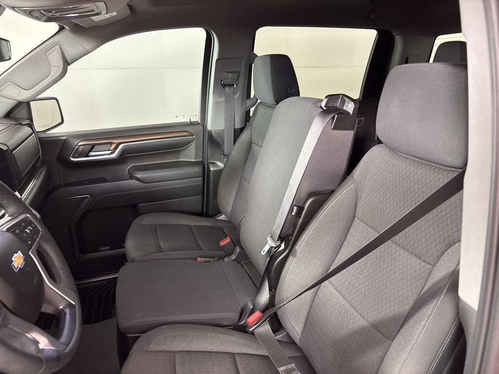 Used 2023 Chevrolet Silverado 1500 LT RWD image 31