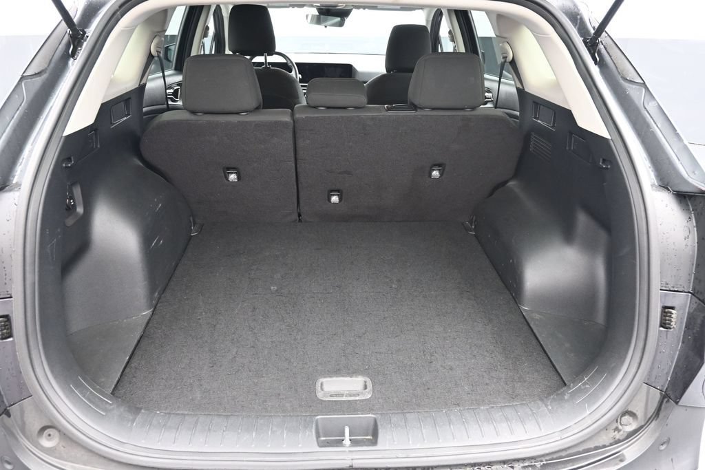 Used 2026 Kia Sportage LX FWD image 16