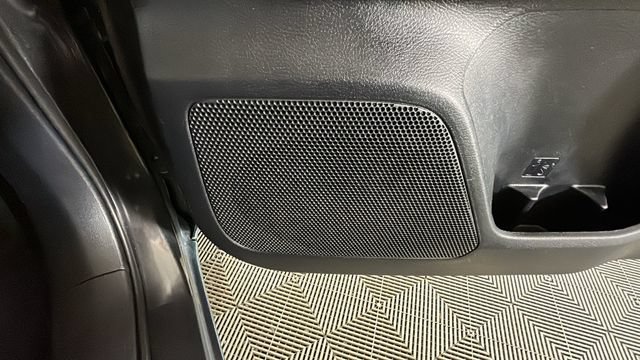 Used 2019 Toyota Tacoma SR w/ SR Convenience Package AWD/4WD image 30