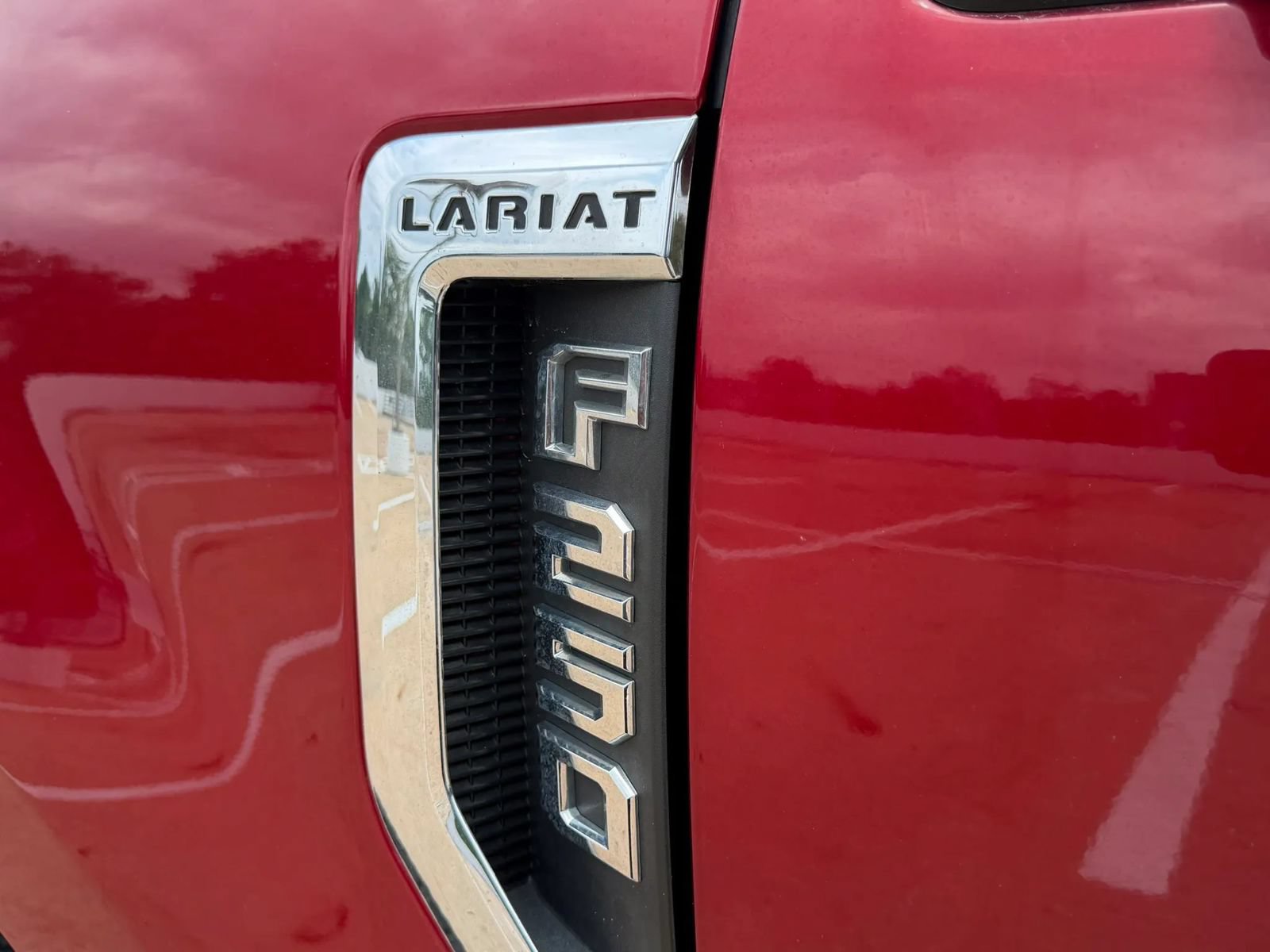 Used 2019 Ford F250 Lariat w/ Chrome Package AWD/4WD image 11