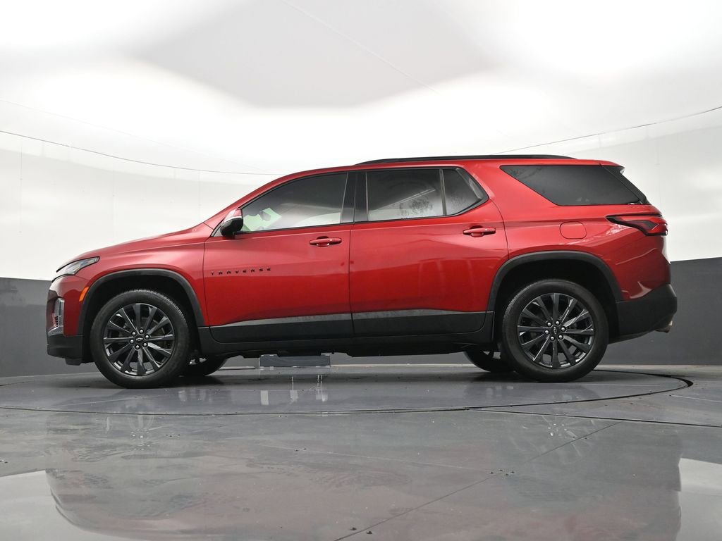 Used 2023 Chevrolet Traverse RS image 25
