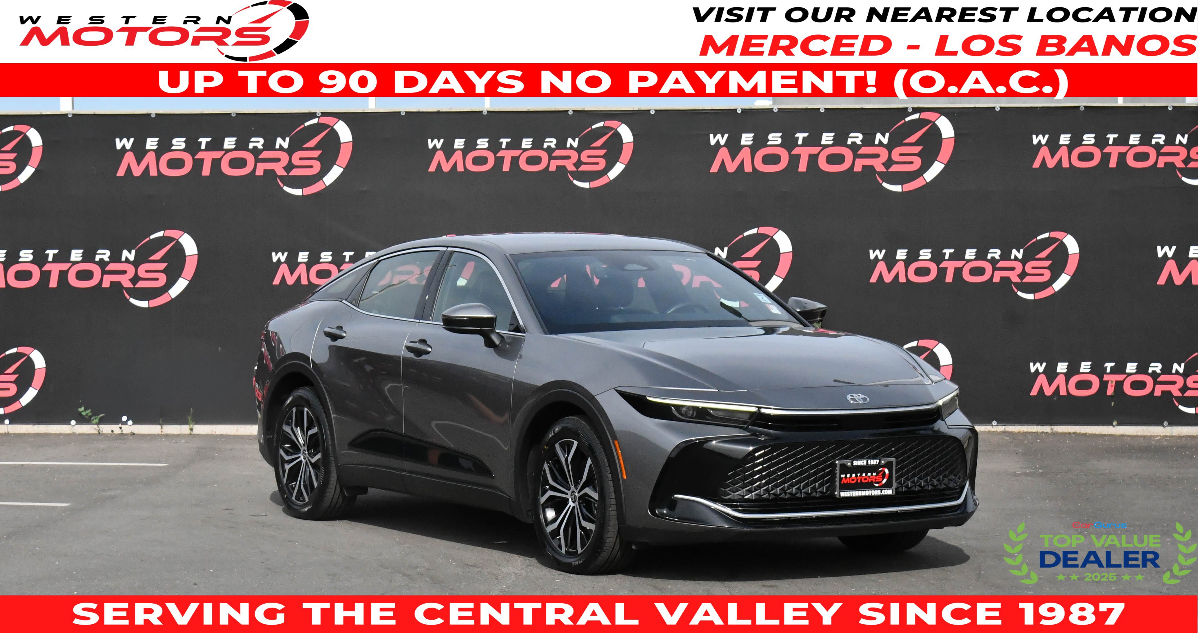 Used 2025 Toyota Crown image 1