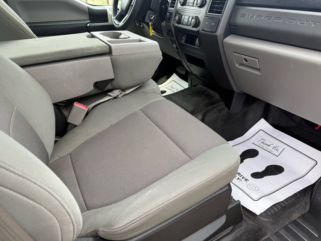 Used 2017 Ford F250 XL w/ Power Equipment Group AWD/4WD image 16