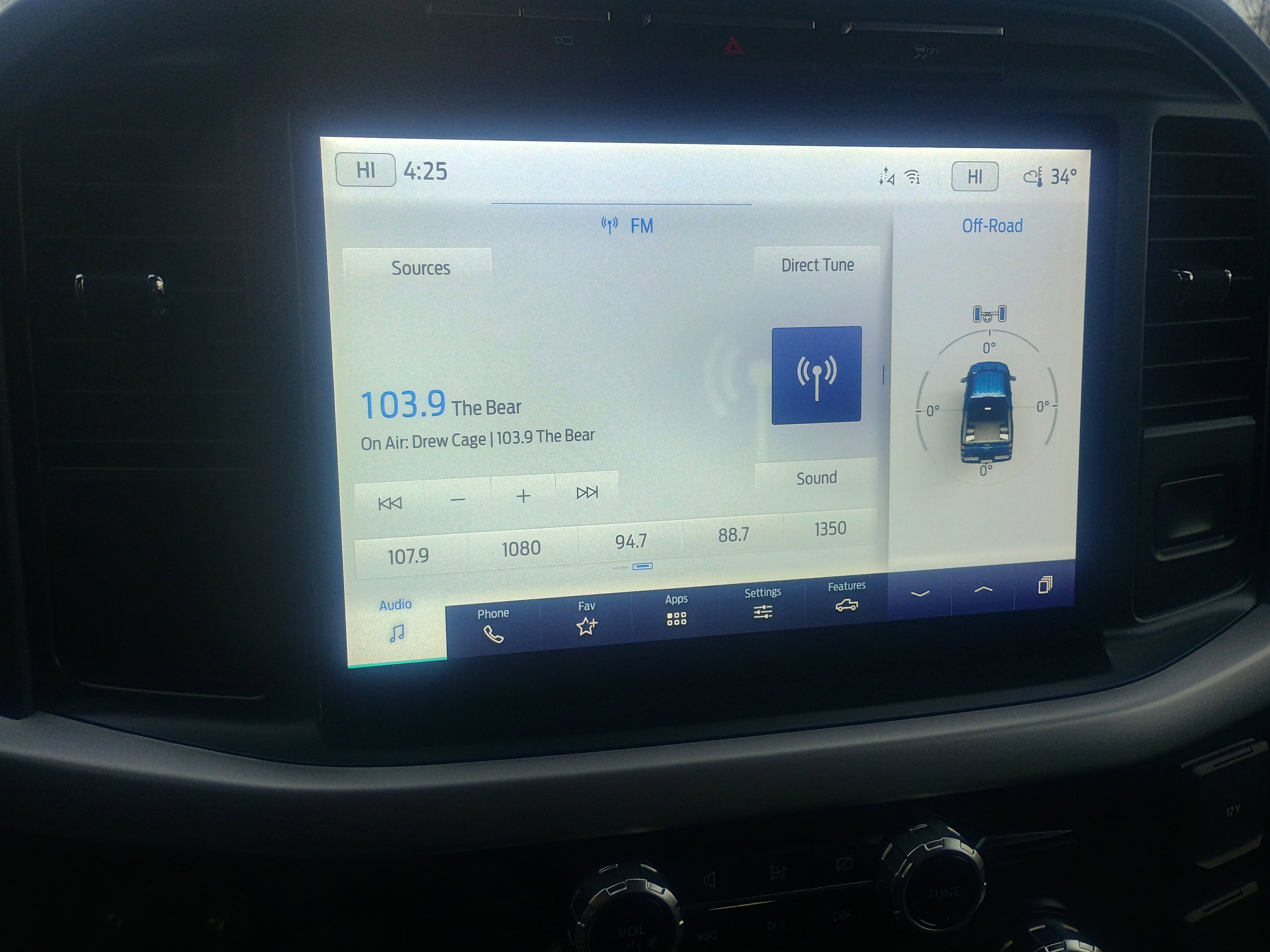 Certified 2022 Ford F150 XLT w/ Equipment Group 302A High image 24