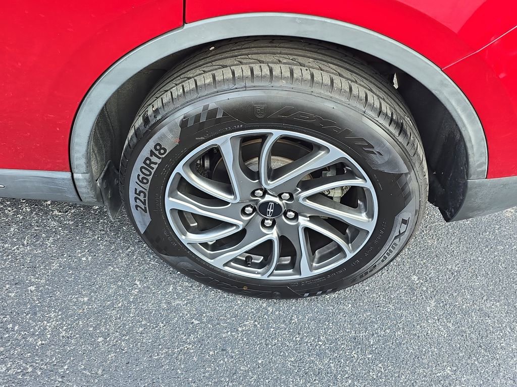 Used 2021 Lincoln Corsair FWD image 7