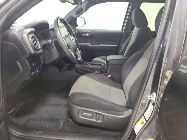 Used 2023 Toyota Tacoma TRD Off-Road AWD/4WD image 19