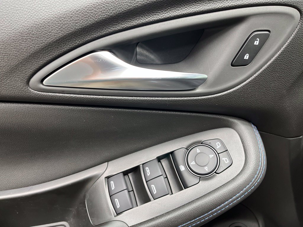New 2026 Buick Encore GX Sport Touring w/ Comfort Package FWD image 7