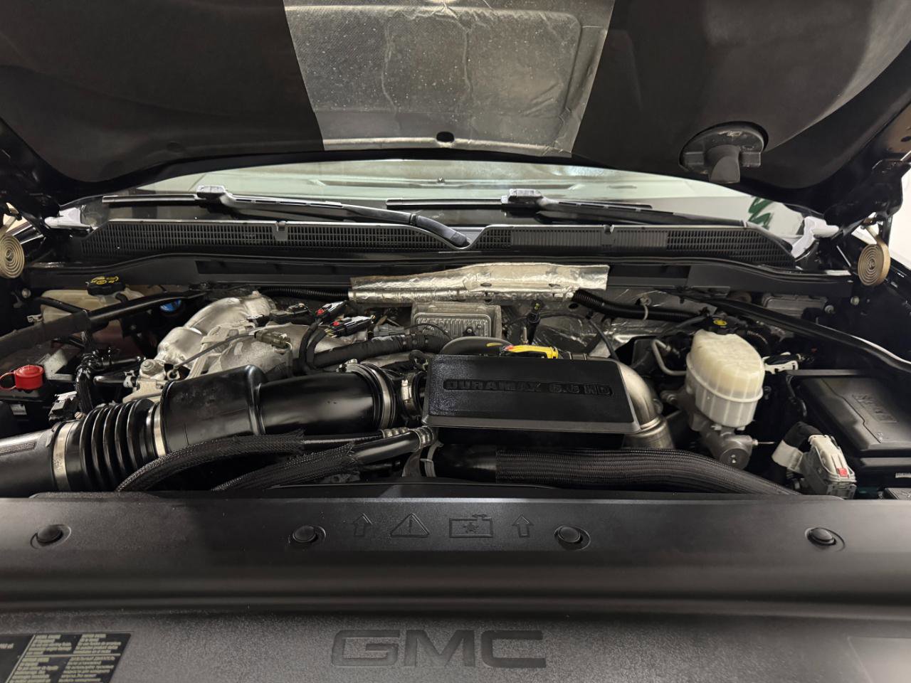 Used 2018 GMC Sierra 3500 Denali w/ Duramax Plus Package AWD/4WD image 52